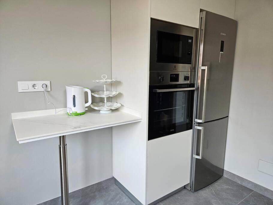 Apartament 15A04 Duplex Y Garaje En Centro Llanes Zewnętrze zdjęcie