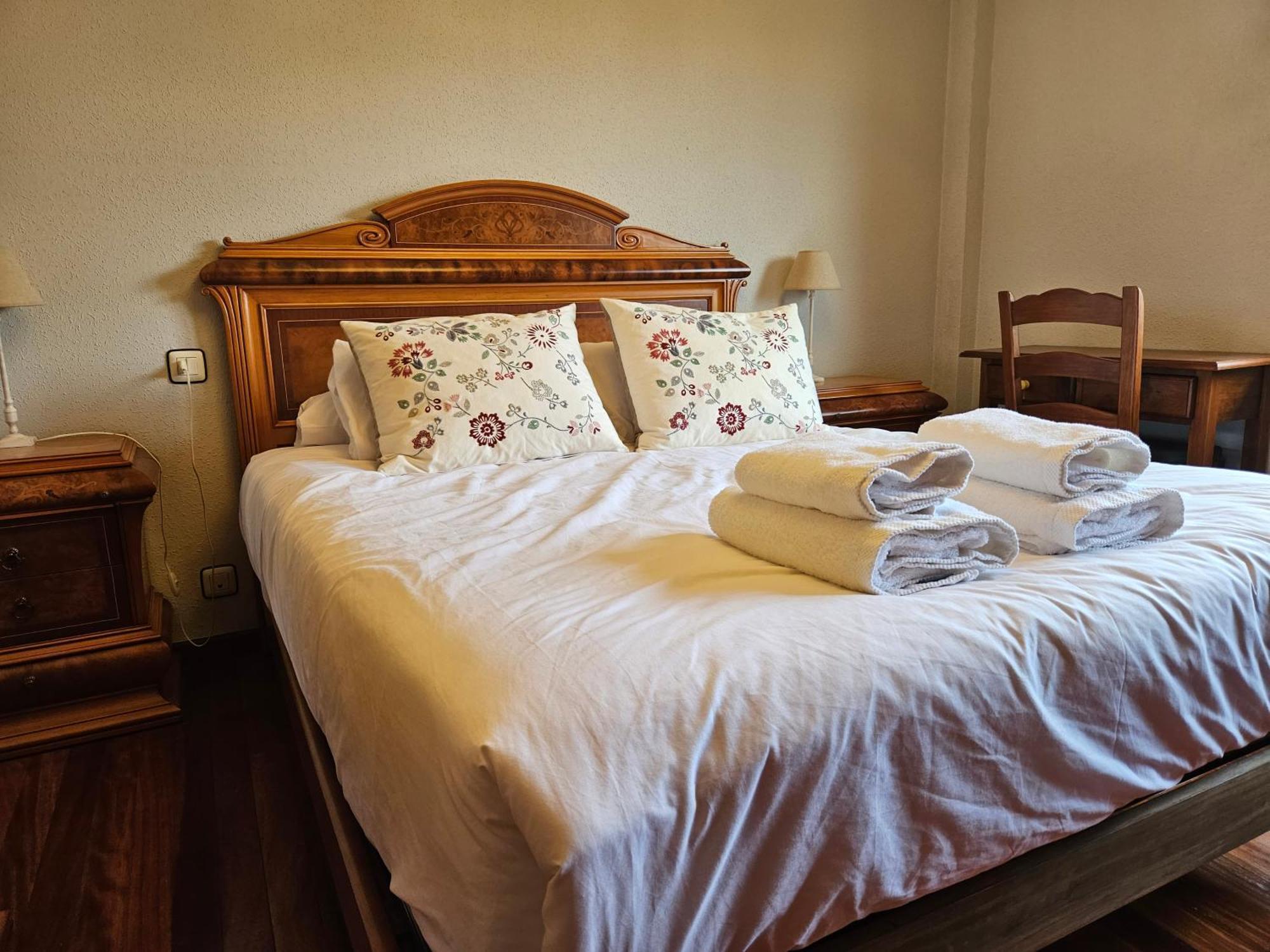 Apartament 15A04 Duplex Y Garaje En Centro Llanes Zewnętrze zdjęcie